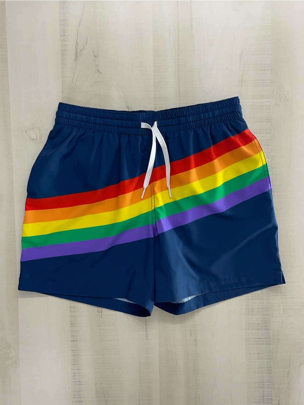 CHUBBIES 5.5 retro rainbow navy swim travel shorts S